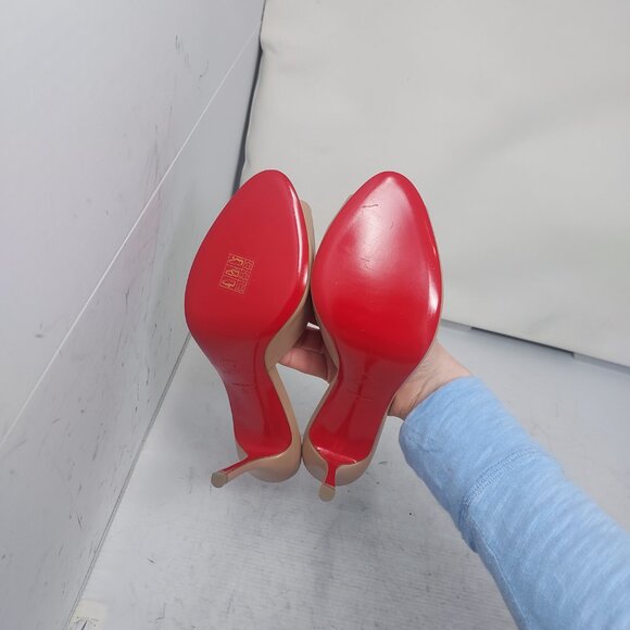 CHRISTIAN LOUBOUTIN Me Dolly Leather Blush Mule Sandal - Picture 2 of 12